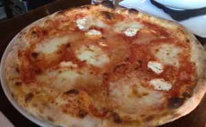 Dante's Cinque Formaggi Pizza
